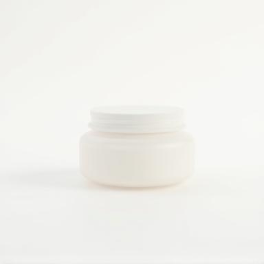 Example skincare product packaging mockup - Moisturizer